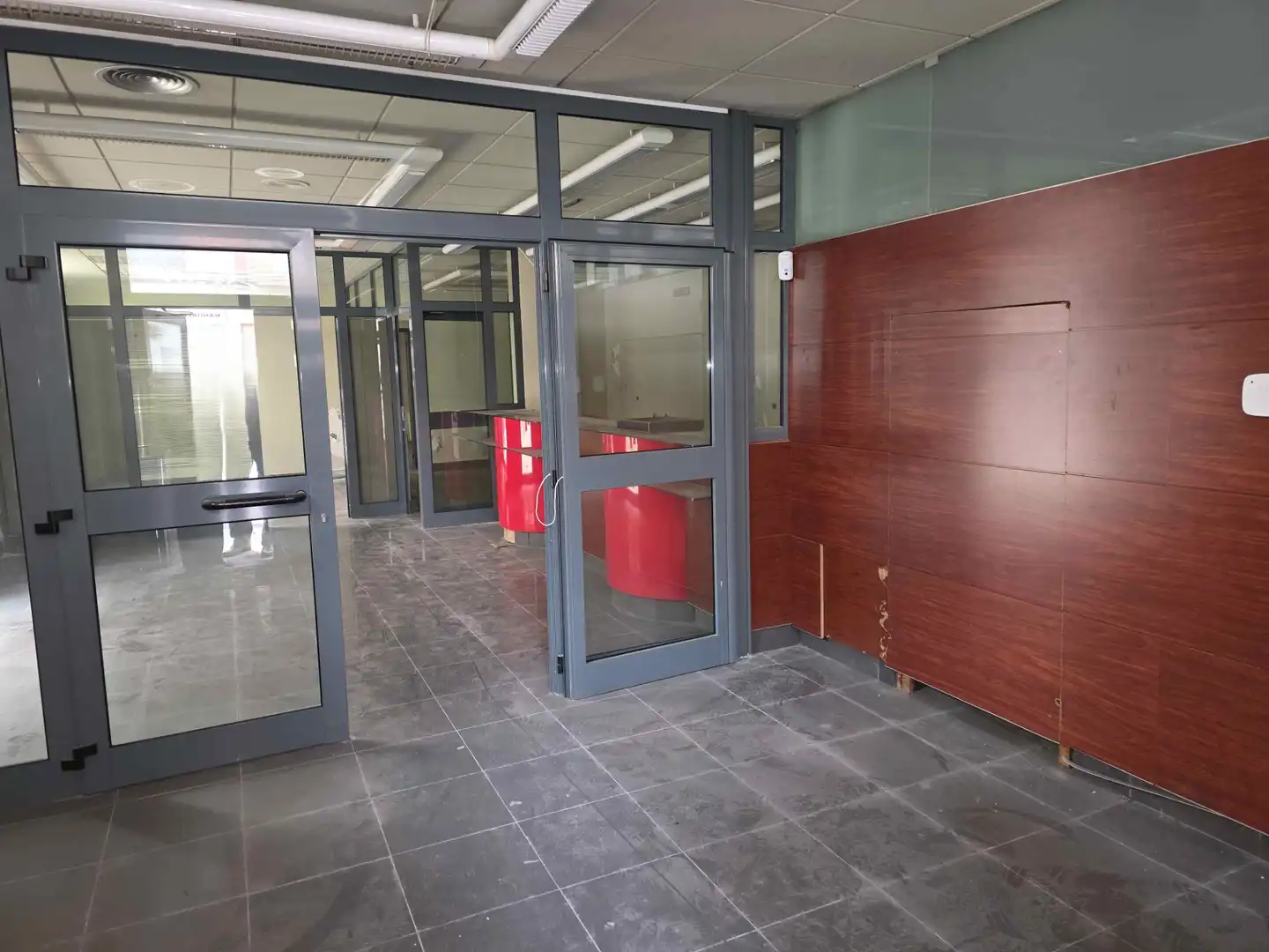 Local comercial en venta en Carrer d'Apodaca 24, imagen 5