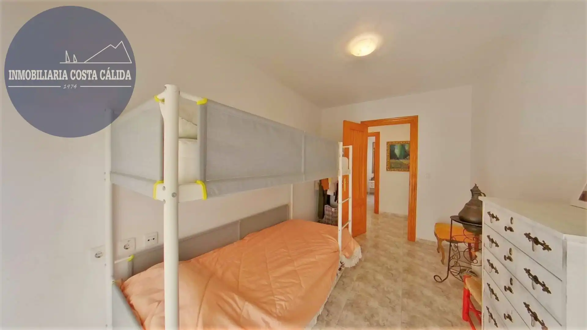 Habitación de Piso en venta en Águilas con Terraza, Horno y Balcón
