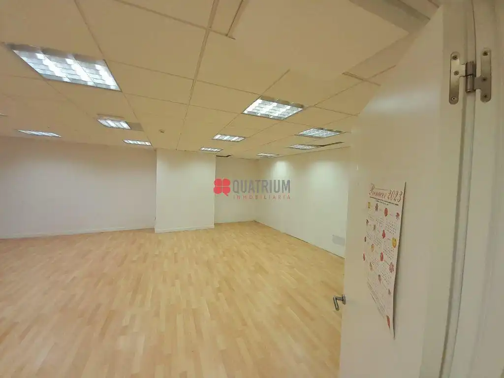 Local comercial de lloguer a Doutor Teixeiro, imagen 12