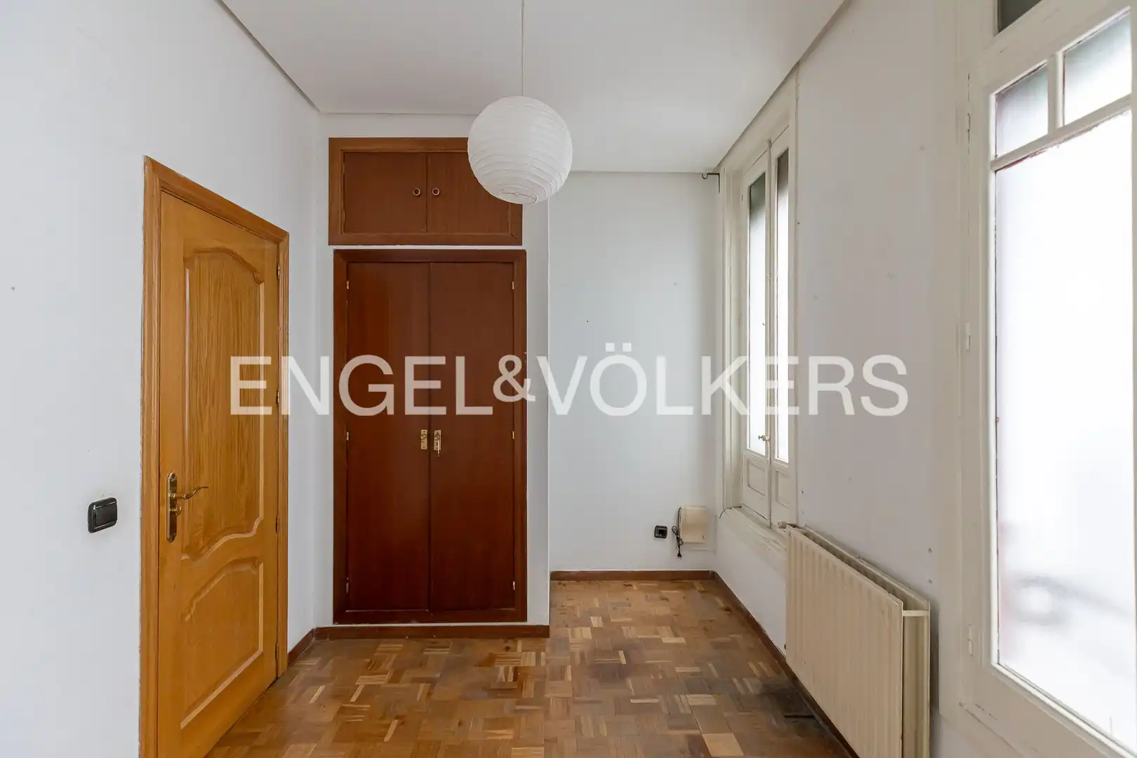 Flat for sale in Madrid  with Air Conditioner, Heating and Parquet flooring