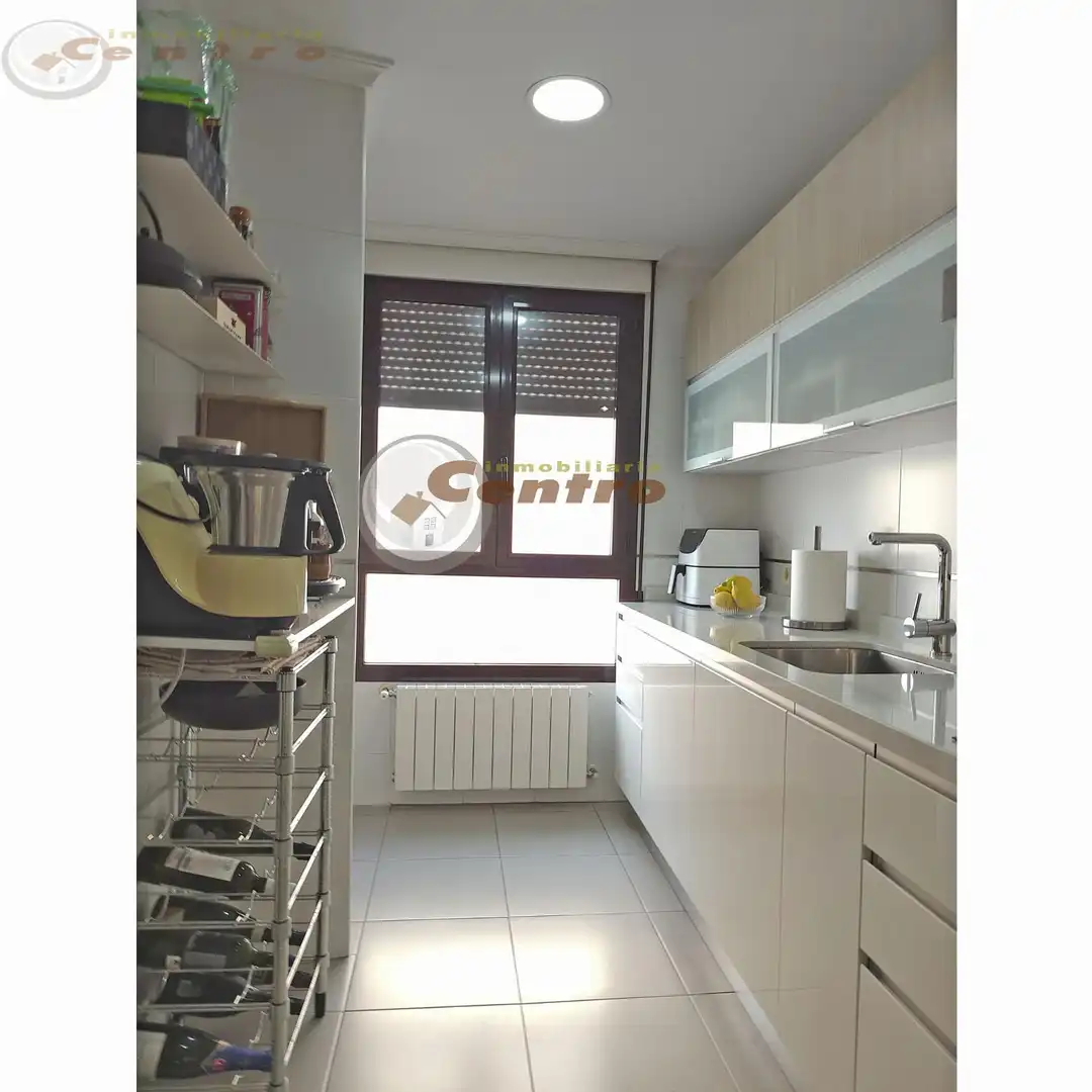 Küche von Wohnung zum Verkauf in Albacete mit Klimaanlage, Heizung und Möbliert