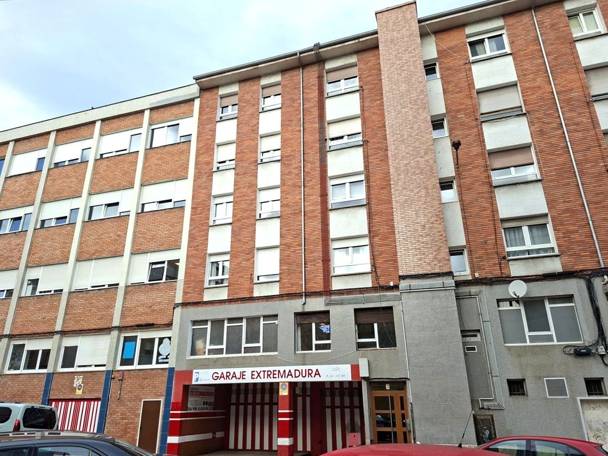 Vista exterior de Piso en venta en Gijón 