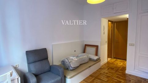 Foto 3 de Piso de alquiler en Sánchez Pacheco, Ciudad Jardín, Madrid Capital