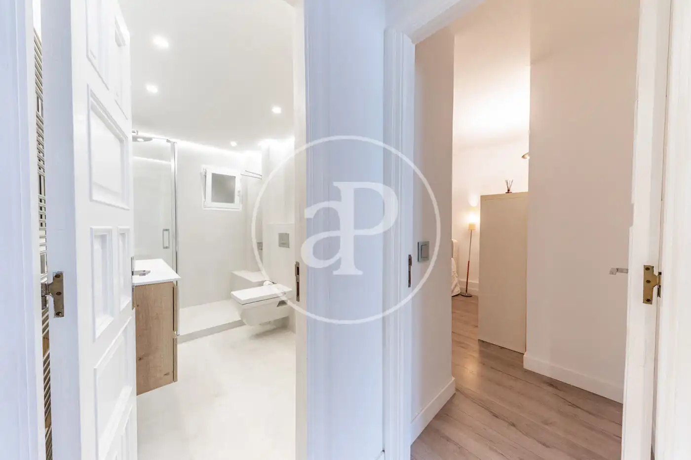 Bathroom of Flat for rent in  Palma de Mallorca  with Air Conditioner, Heating and Terrace