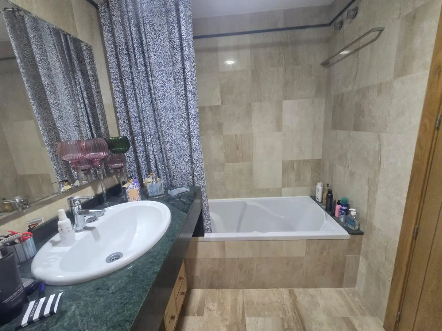 Baño de Piso en venta en  Palma de Mallorca con Aire acondicionado, Calefacción y Terraza