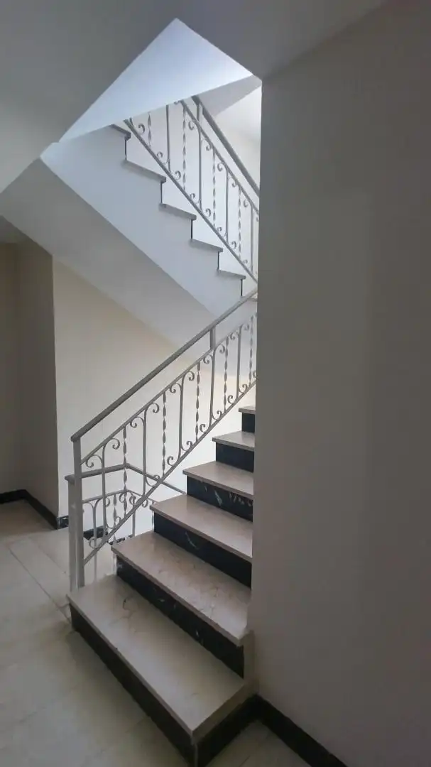 Ático en venta en Reus con Calefacción, Terraza y Horno