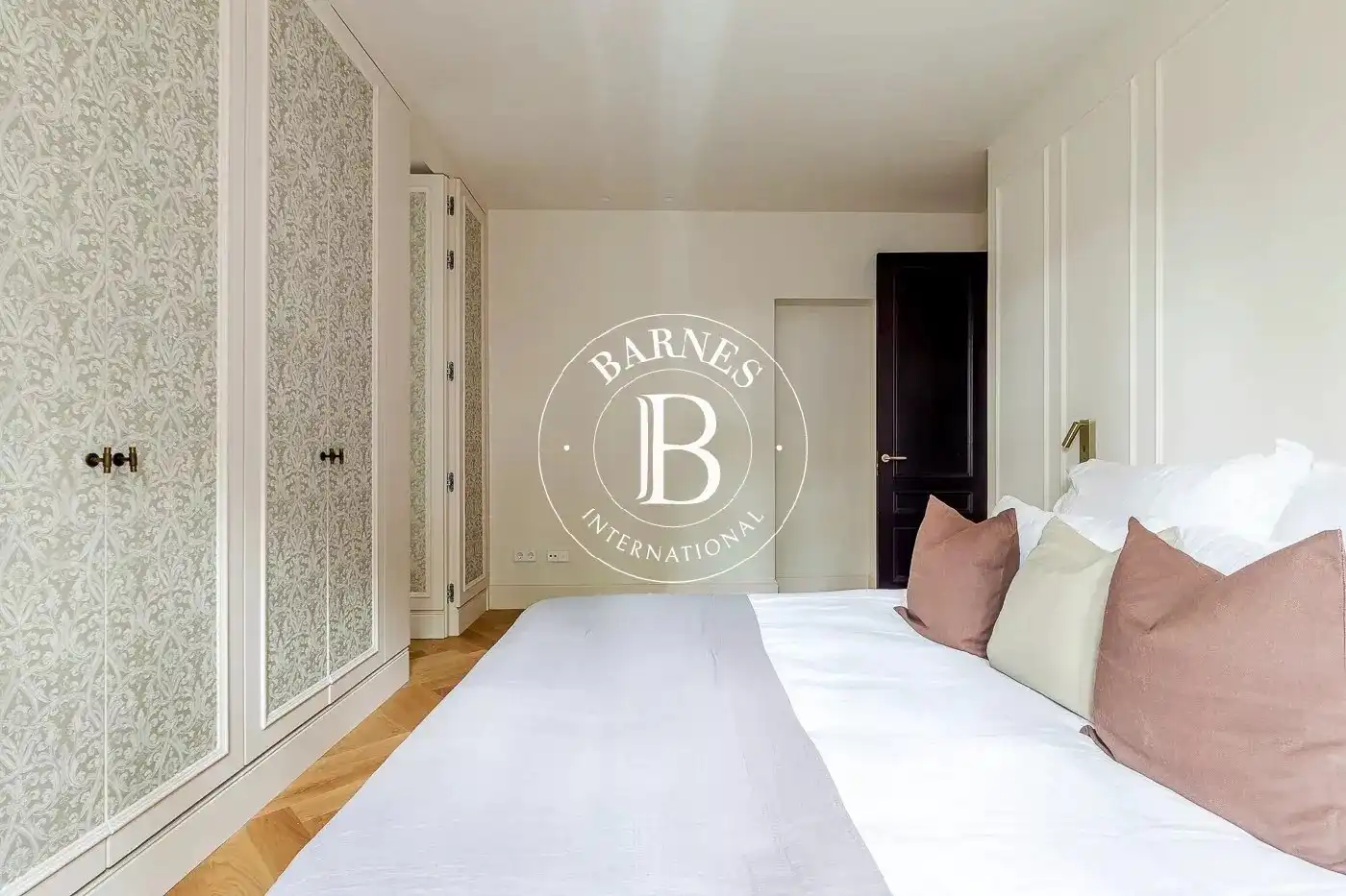 Bedroom of Flat for sale in Madrid  with Heating and Furnished