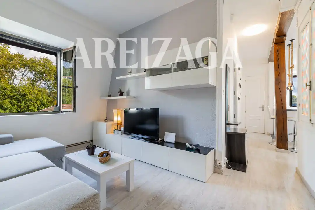 Flat with lift for sale in Bordatxipi Pasealekua, imagen 2