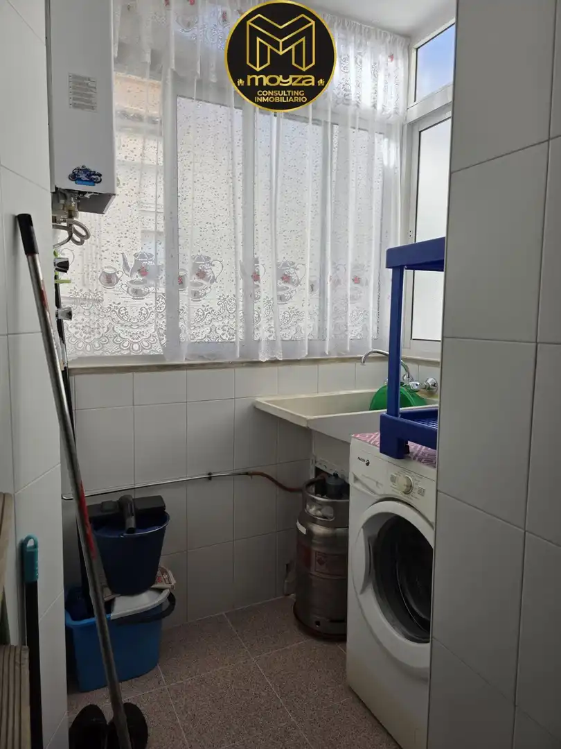 Bany de Dúplex en venda en Jaén amb Aire condicionat, Calefacció i Terrassa