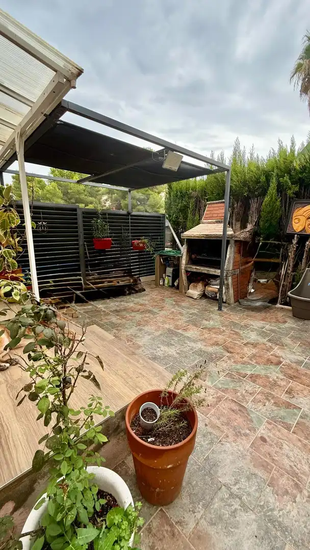 Casa a schiera in vendita a Carrer RIERA, imagen 3