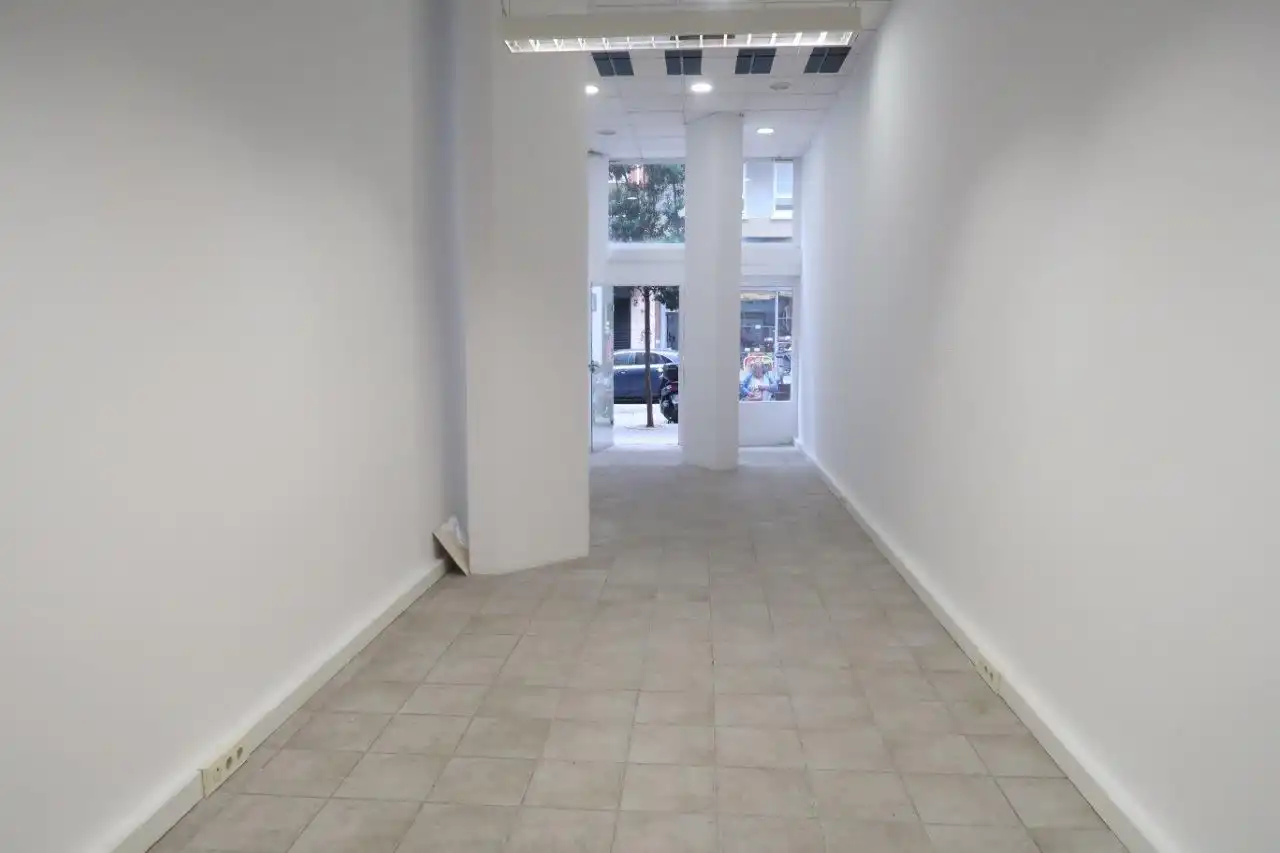 Local comercial en venda a Barcelona, imagen 2