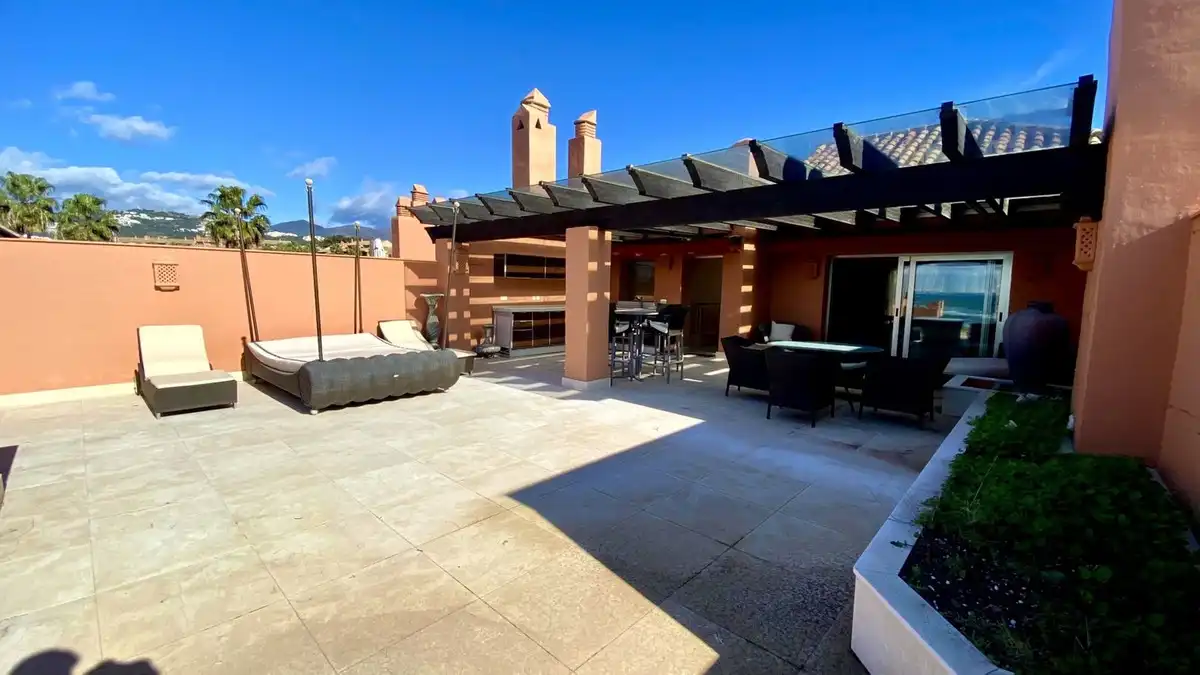 Terraza de Ático en venta en Marbella con Aire acondicionado, Terraza y Sauna