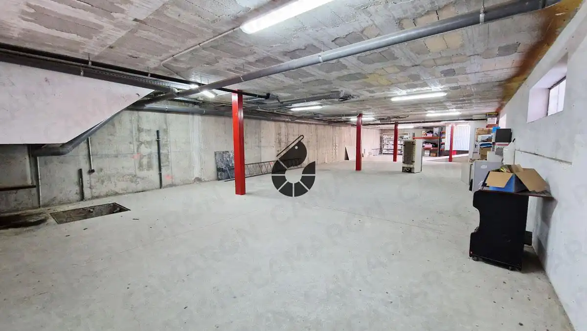 Local comercial en venta en Coria del Río, imagen 4
