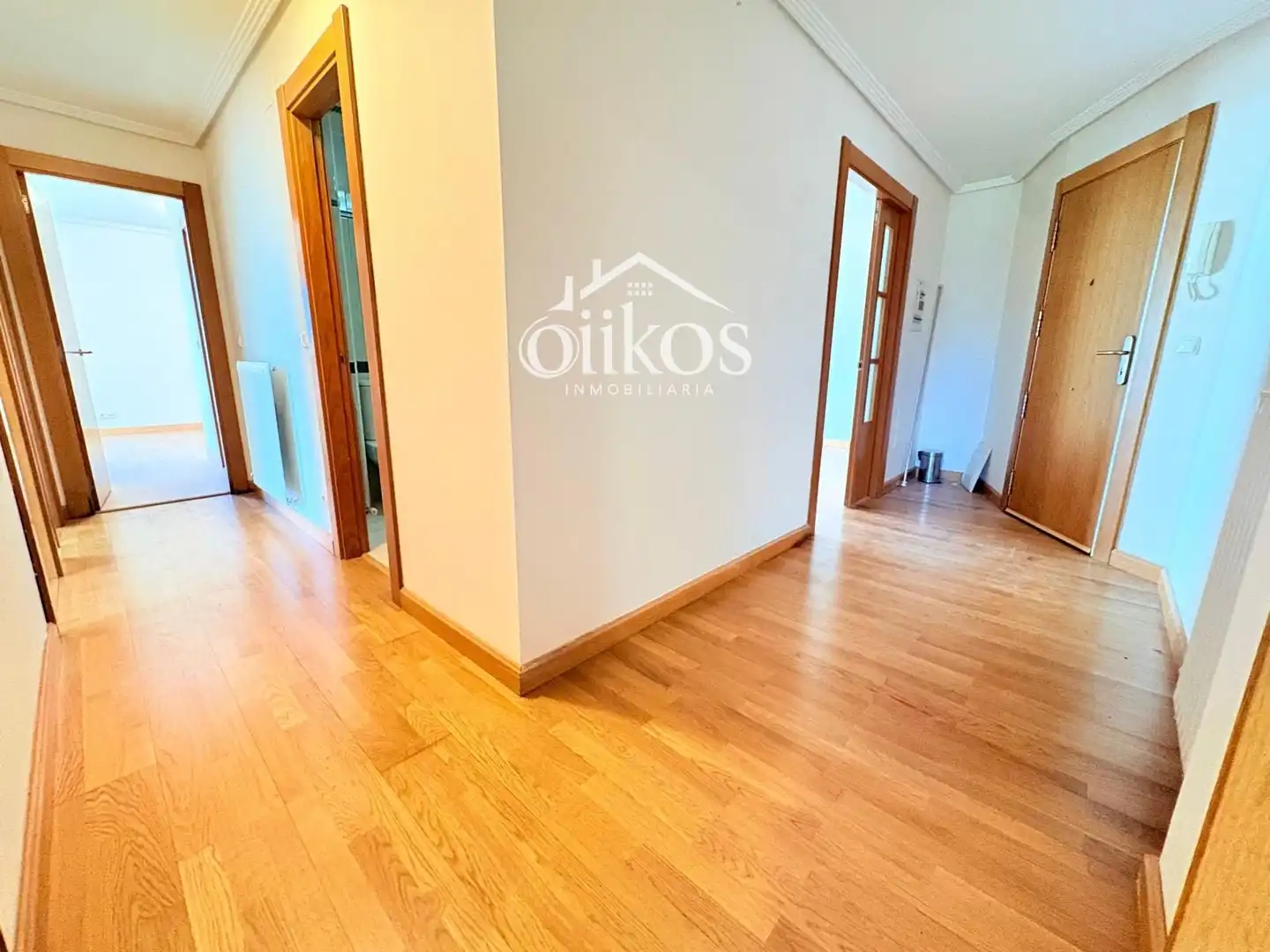 Piso en venta en Villamayor con Calefacción, Trastero y Balcón