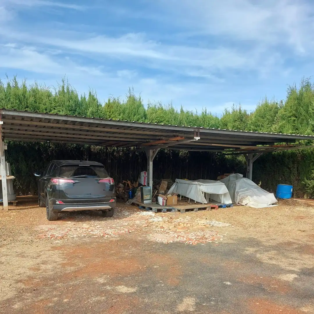 Parking of Country homes for rent in Argamasilla de Calatrava, Ciudad Real