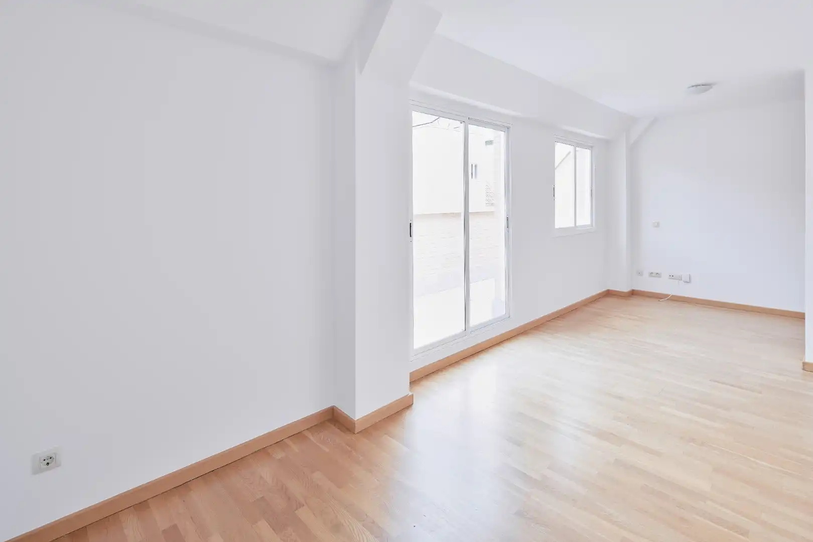 Bedroom of Attic for sale in Madrid  with Air Conditioner, Heating and Parquet flooring