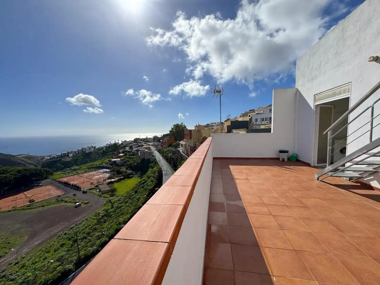 Vista exterior de Casa o chalet en venta en Santa Cruz de Tenerife con Terraza