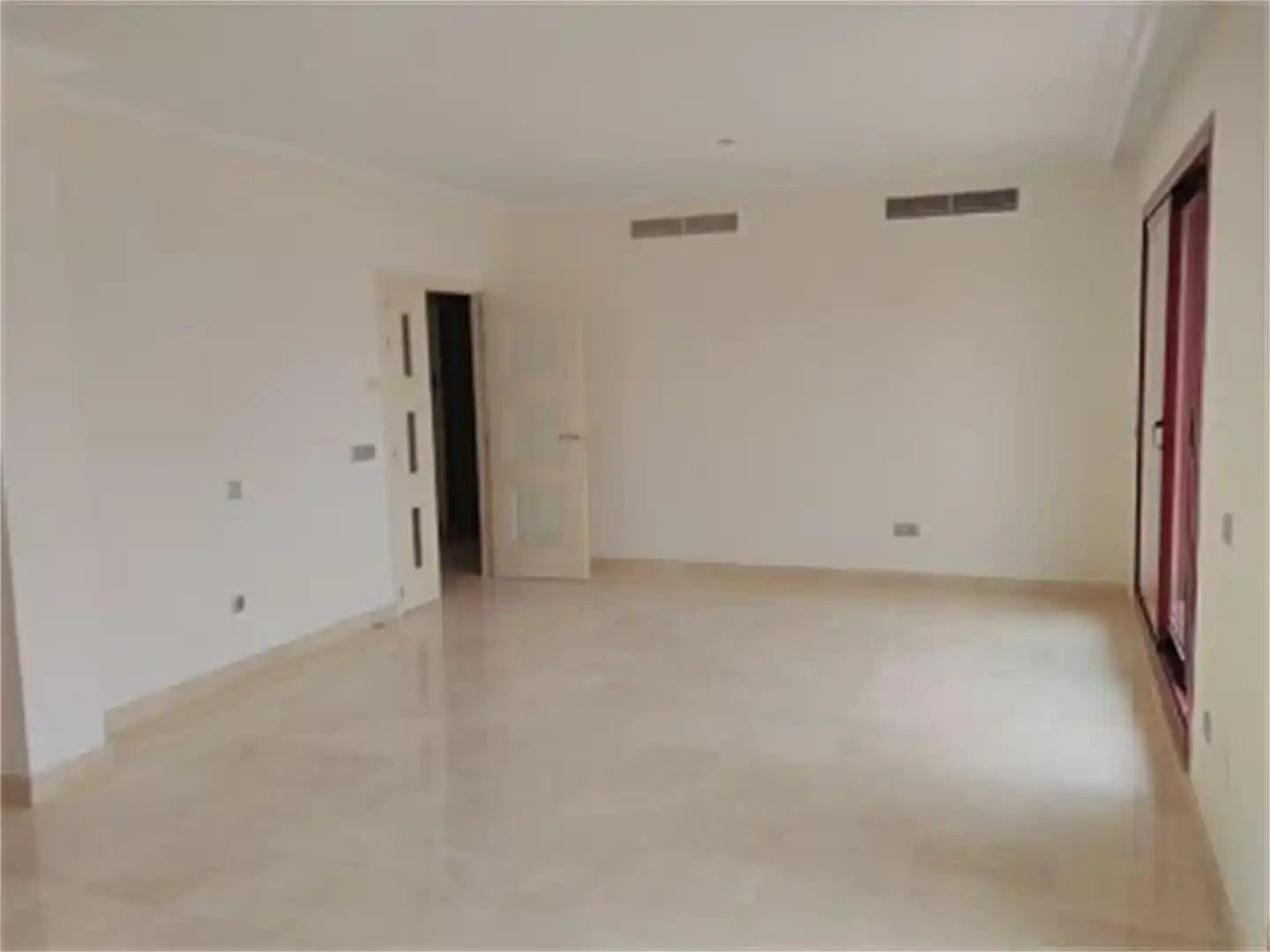 Apartamento en venta en Estepona con Aire acondicionado y Piscina