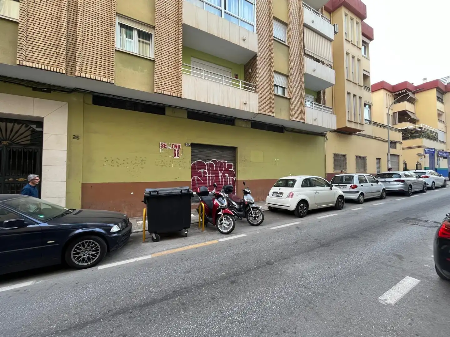 Exterior view of Ground floor for sale in Málaga  with Air Conditioner, Terrace and Alarm