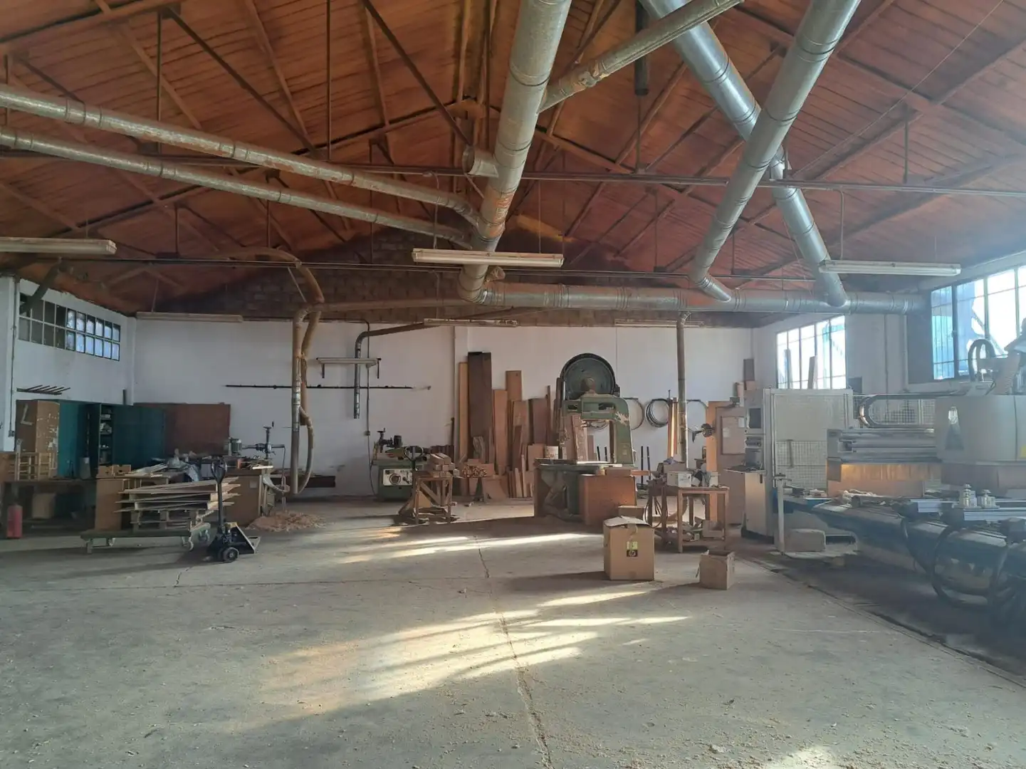 Nave industrial en venta en Requena