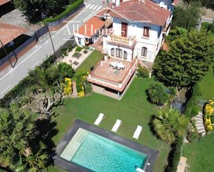 Vista exterior de Casa o xalet en venda en Sant Andreu de Llavaneres amb Aire condicionat, Calefacció i Parquet
