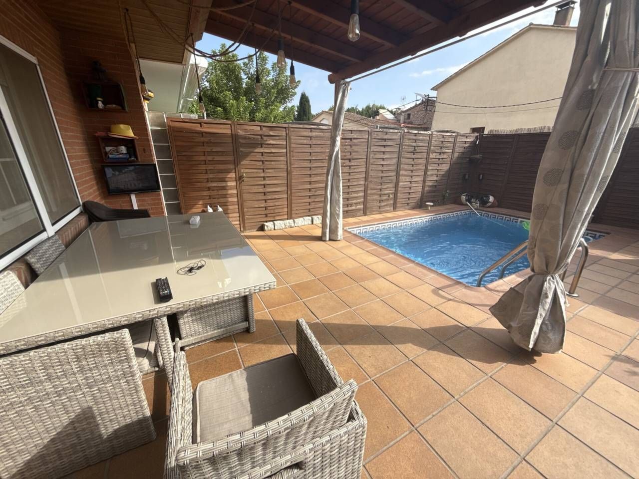 Piscina de Casa o xalet en venda en Palau-solità i Plegamans amb Aire condicionat, Calefacció i Jardí privat