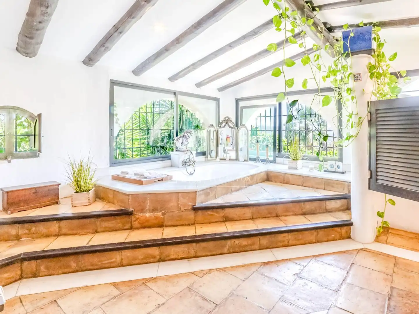 Baño de Finca rústica en venta en Canyelles con Aire acondicionado, Calefacción y Jardín privado