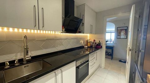 Foto 3 de Apartamento en venta en Los Arqueros - Puerto del Almendro, Benahavís