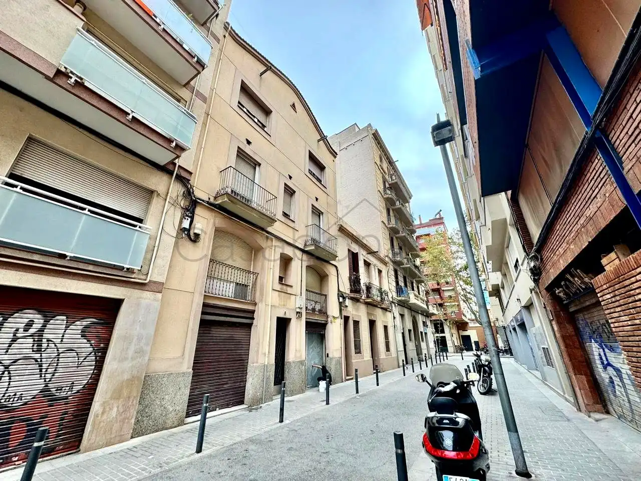 Vista exterior de Local de lloguer en Barcelona