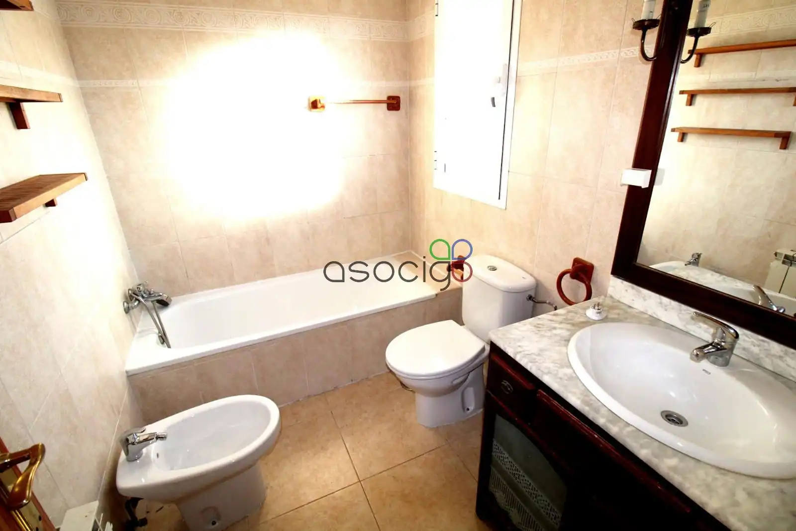 Baño de Casa adosada en venta en Azuqueca de Henares con Calefacción