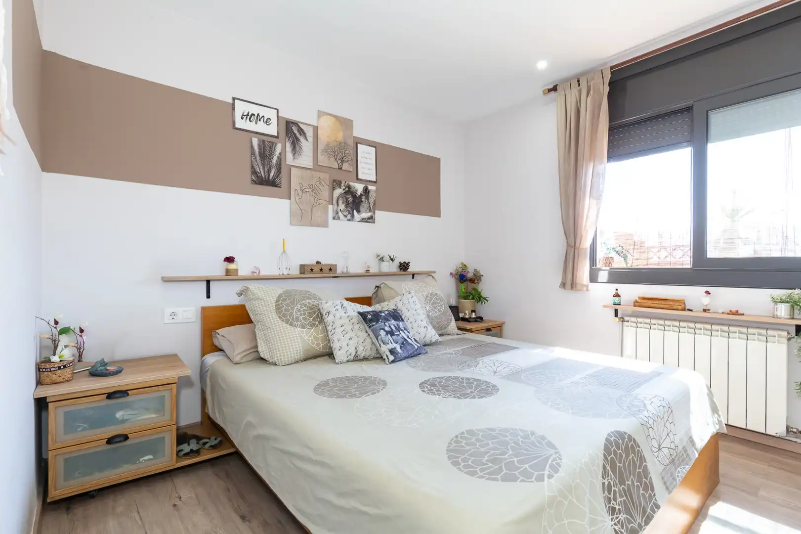 Habitación de Ático en venta en Rubí con Aire acondicionado, Calefacción y Terraza