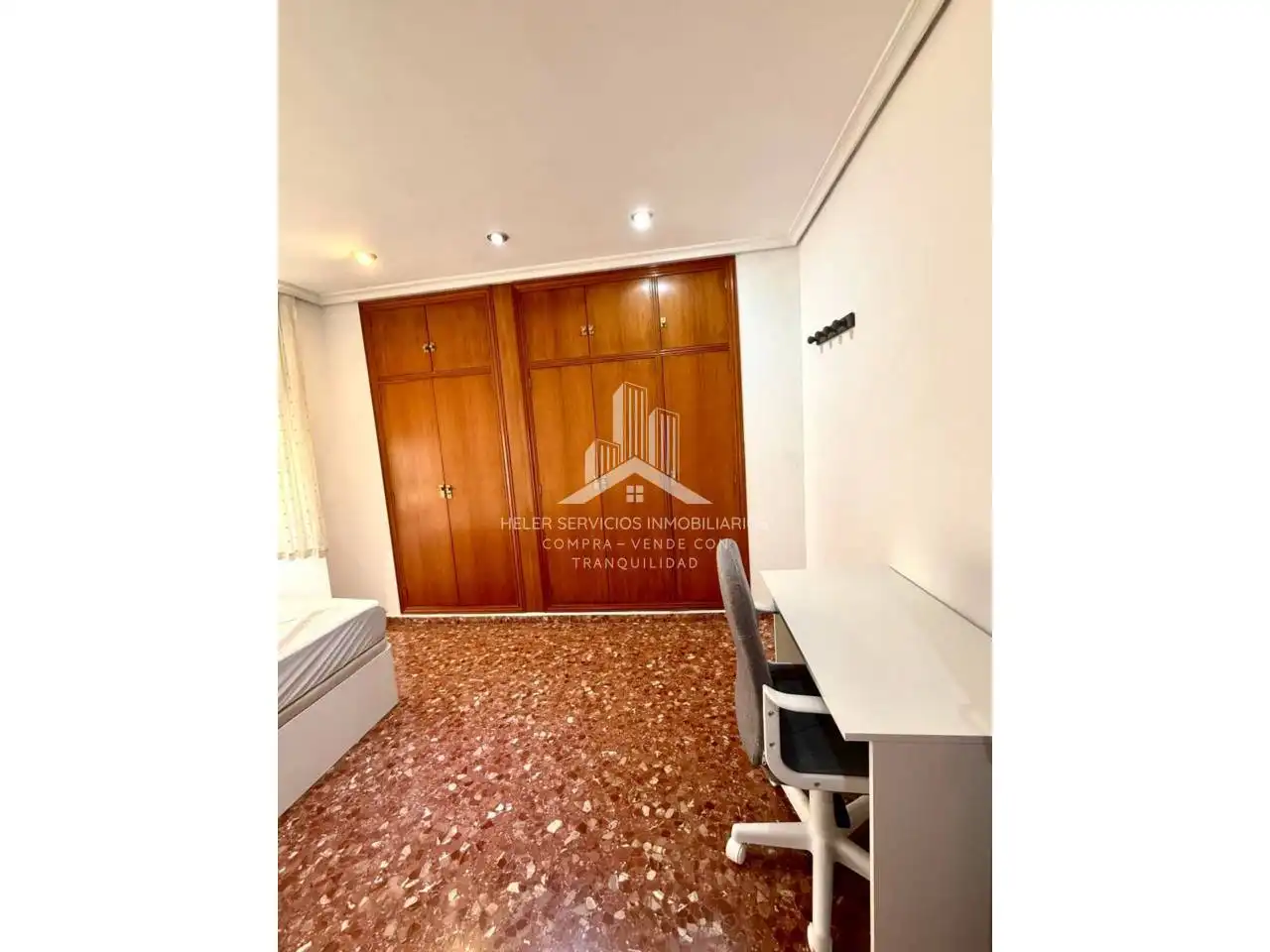 Exterior view of Flat for rent in Castellón de la Plana / Castelló de la Plana  with Furnished