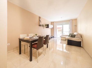 Appartamento con balcone in vendita a Pedanías Este