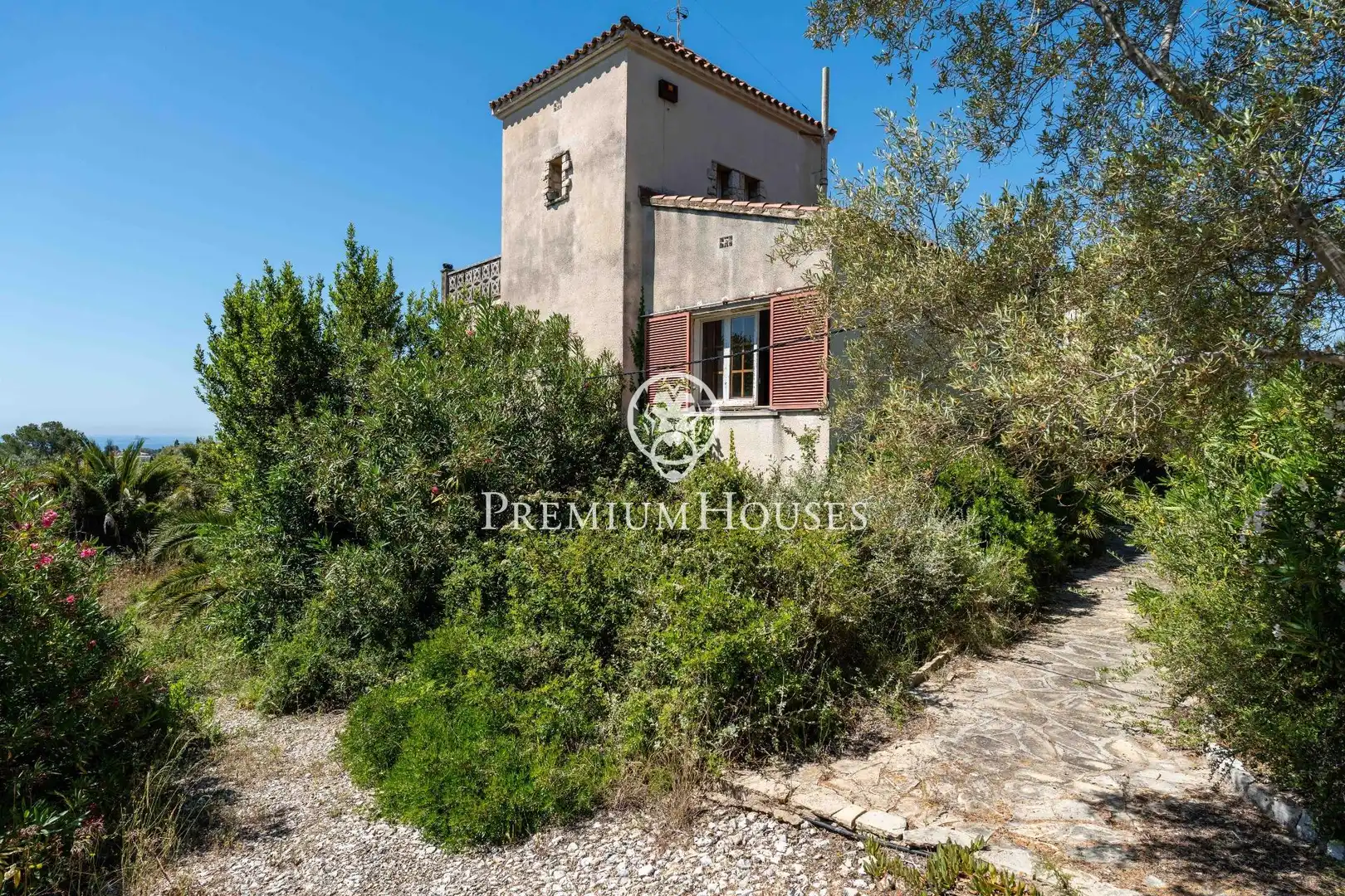 Vista exterior de Casa o xalet en venda en Tarragona amb Jardí privat, Terrassa i Traster