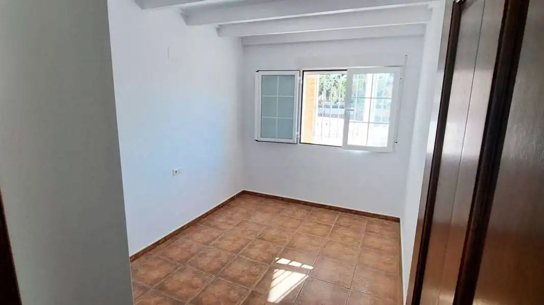 Habitación de Casa o chalet de alquiler en Catral, Alicante
