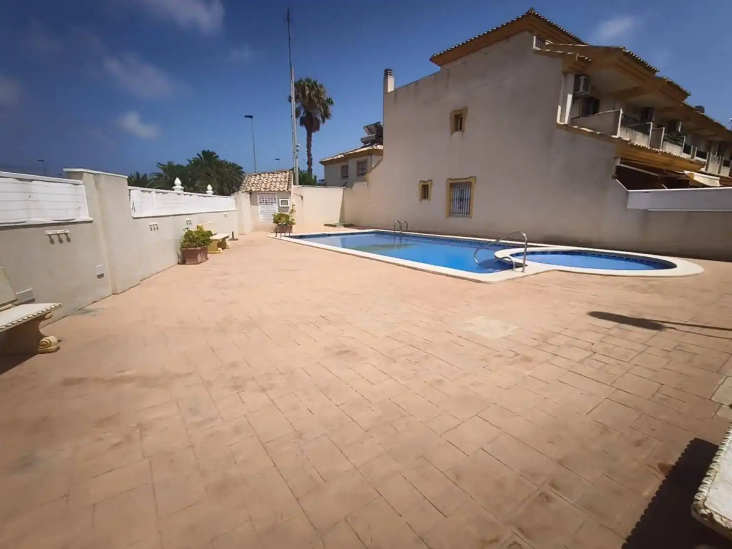 Casa con terraza en venta en Santiago de la Ribera