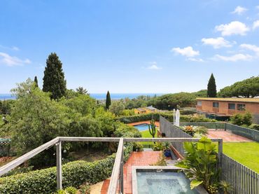 Villa avec balcon à vendre à Carrer Agustí Vendrell i Solé