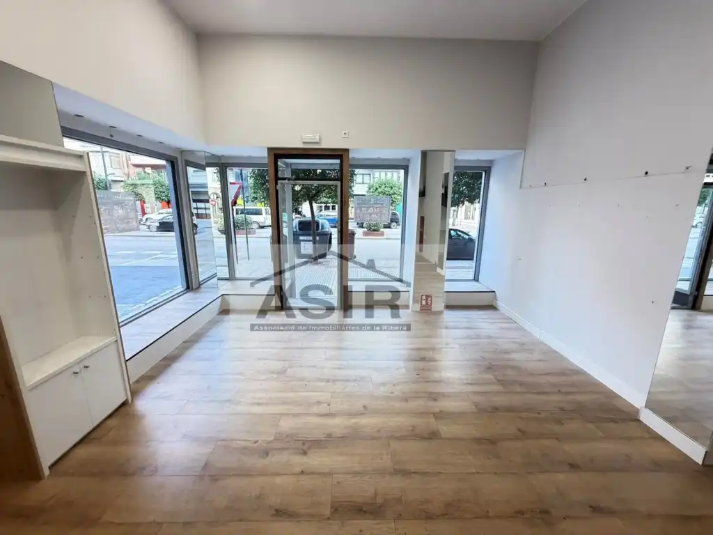 Gewerbefläche zur Miete in Avenida Sants Patrons, imagen 12