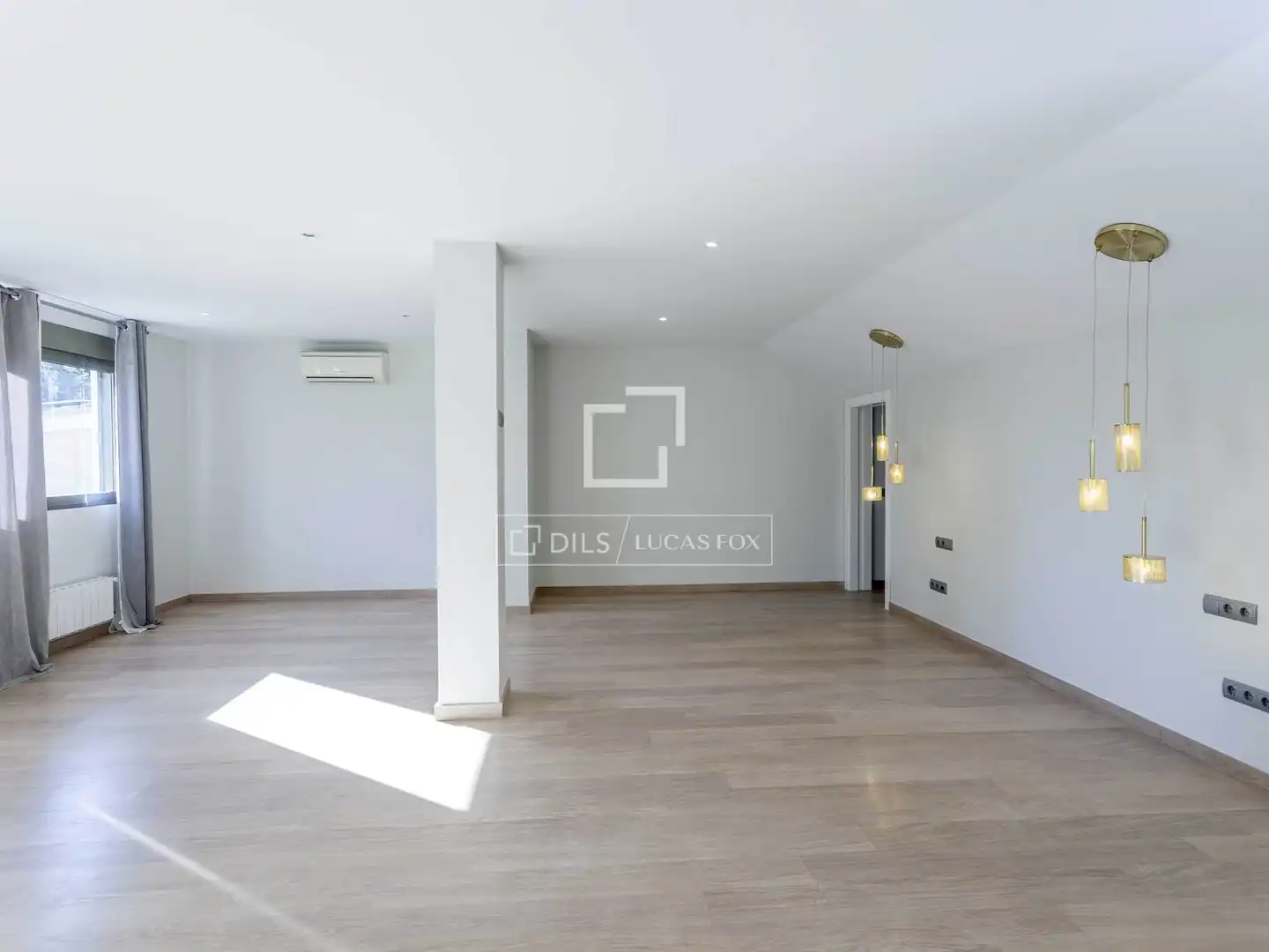 Sala de estar de Casa o chalet de alquiler en L'Eliana con Aire acondicionado, Jardín privado y Trastero