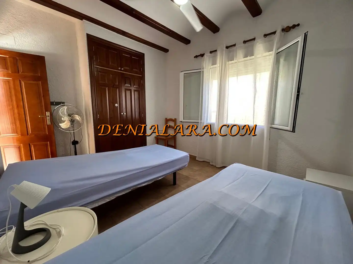 Habitación de Edificio en venta en Oliva