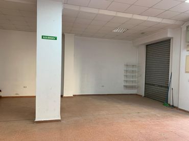 Local comercial de lloguer a Lorca Ciudad