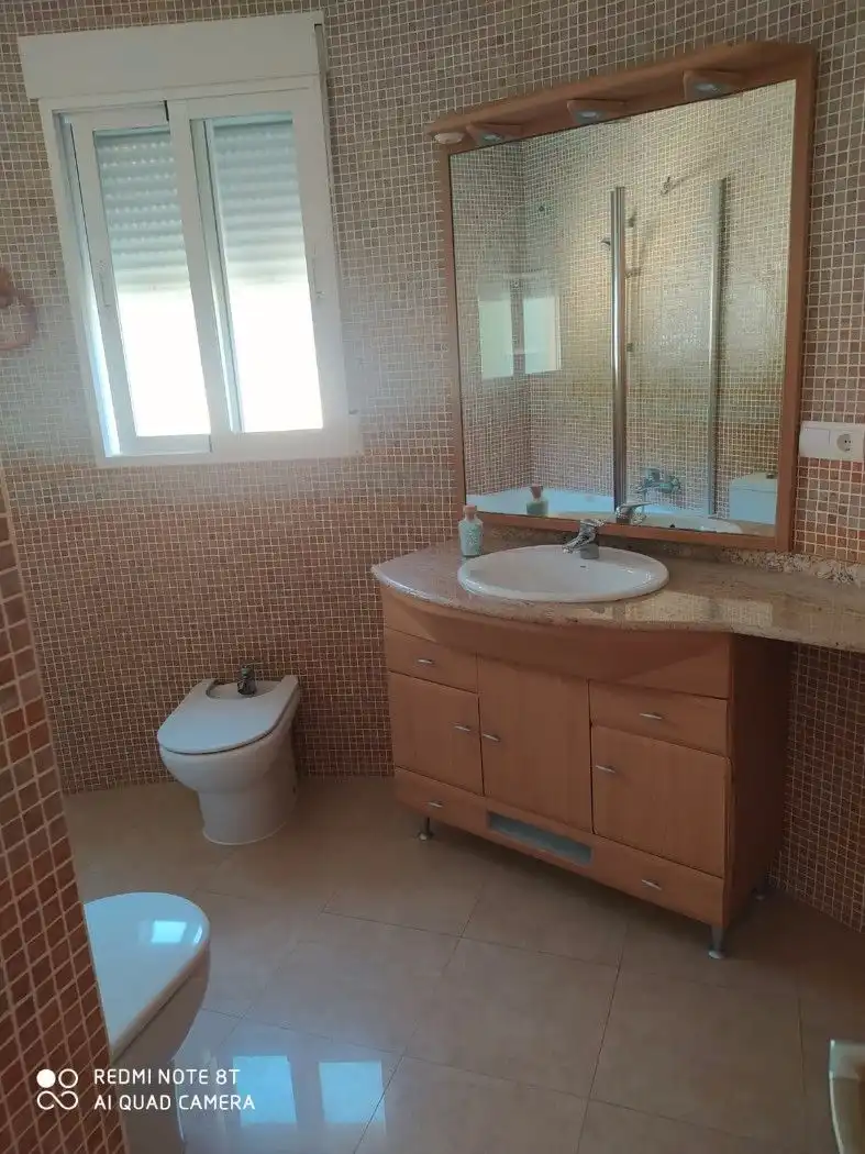 Baño de Casa o chalet en venta en El Real de Gandia con Aire acondicionado, Trastero y Piscina
