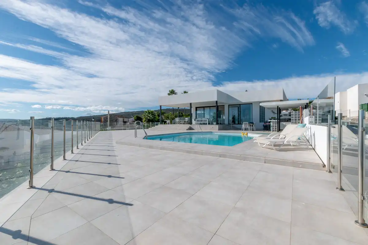 Chalet con piscina en venta en Urbanización Princesa Kristina, imagen 44