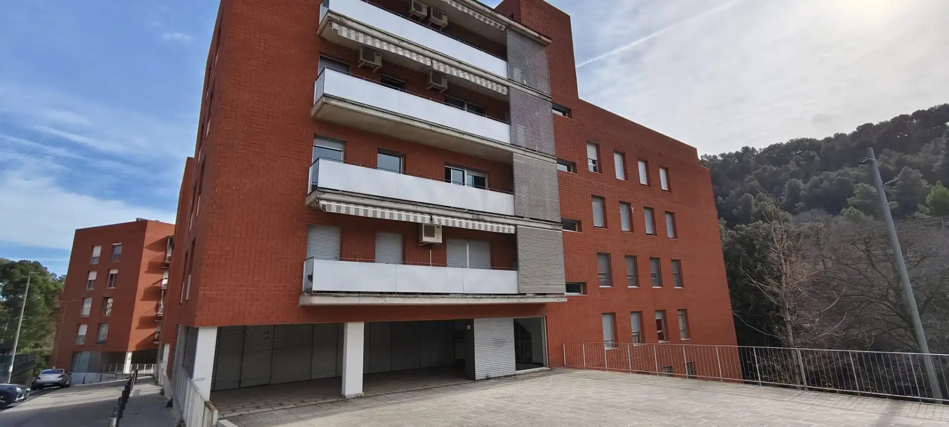 Vista exterior de Planta baja en venta en Cervelló con Aire acondicionado, Calefacción y Parquet