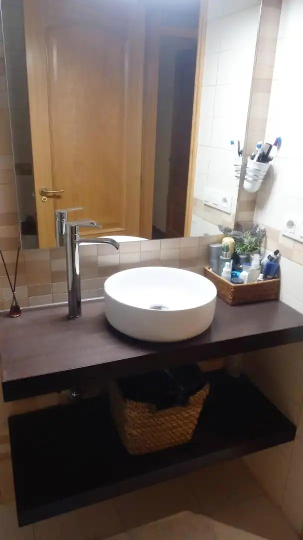 Bathroom of Flat for rent in A Coruña Capital   with Heating, Parquet flooring and Storage room