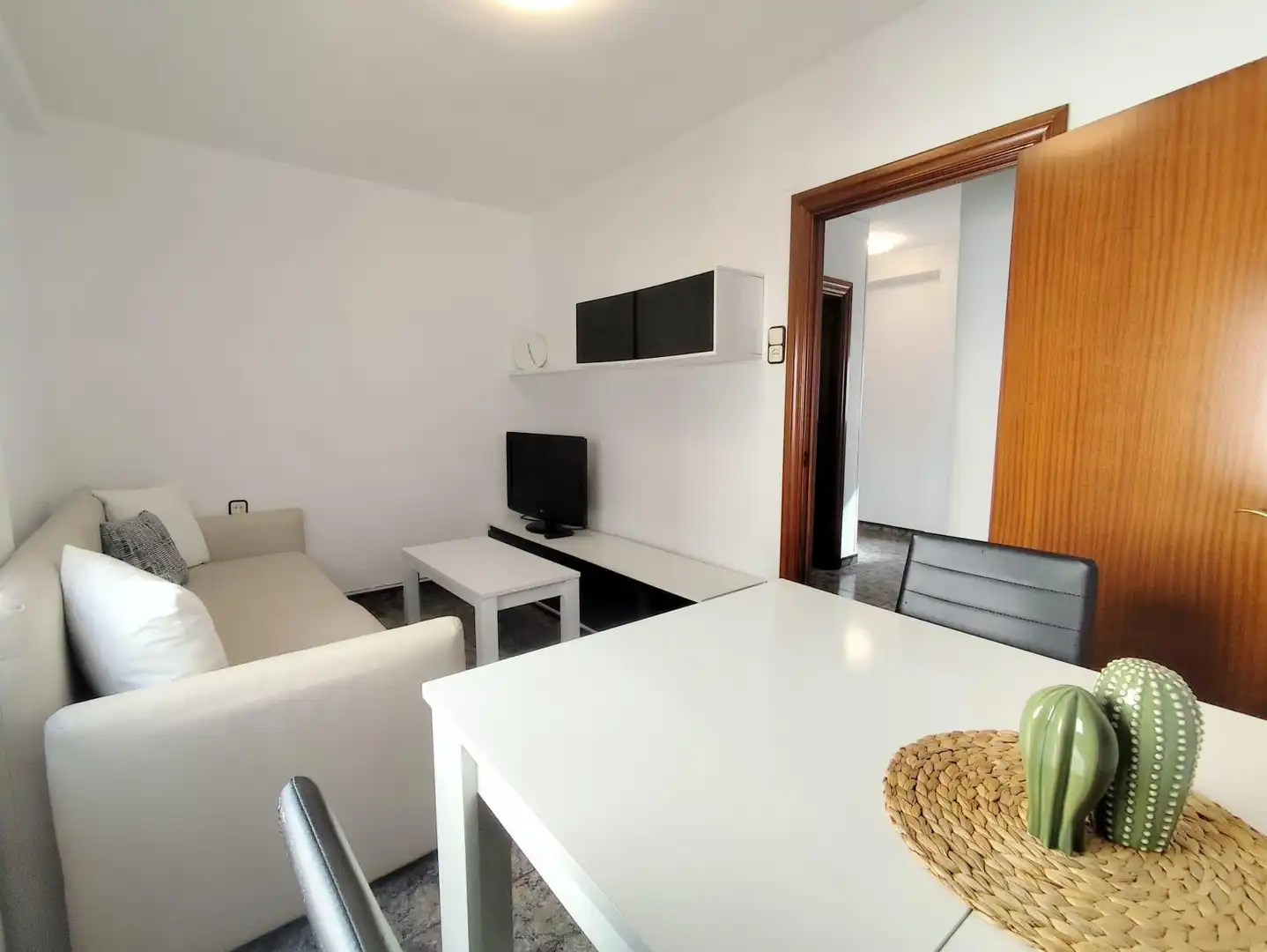 Wohnung mit Aufzug zur Miete in Calle de Nuestra Señora del Agua, imagen 4
