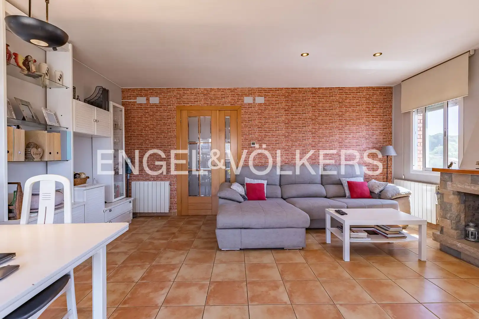 Wohnzimmer von Haus oder Chalet zum Verkauf in Rubí mit Klimaanlage, Heizung und Terrasse