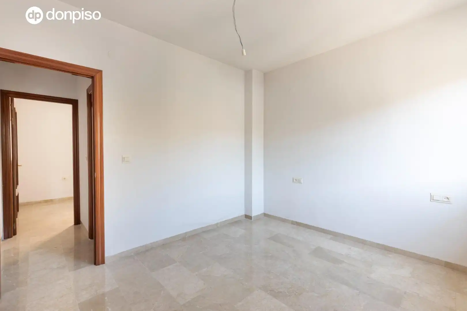 Piso con ascensor en venta en Avenida de Sierra Nevada 90, imagen 17