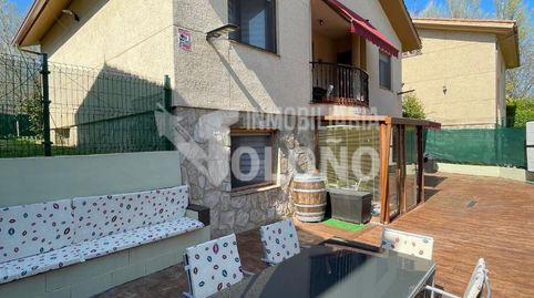 Foto 4 de Casa o chalet en venta en Calle Viñas Viejas, 1, Anguciana, La Rioja