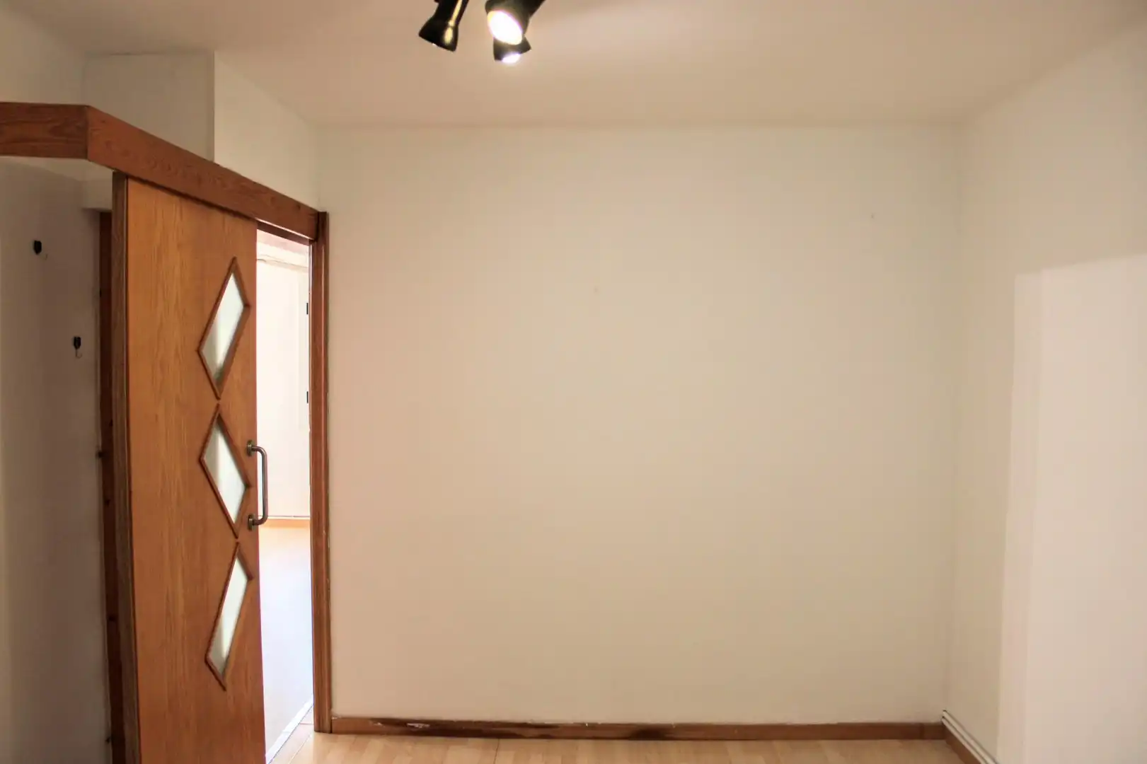 Flat for sale in Girona  with Heating